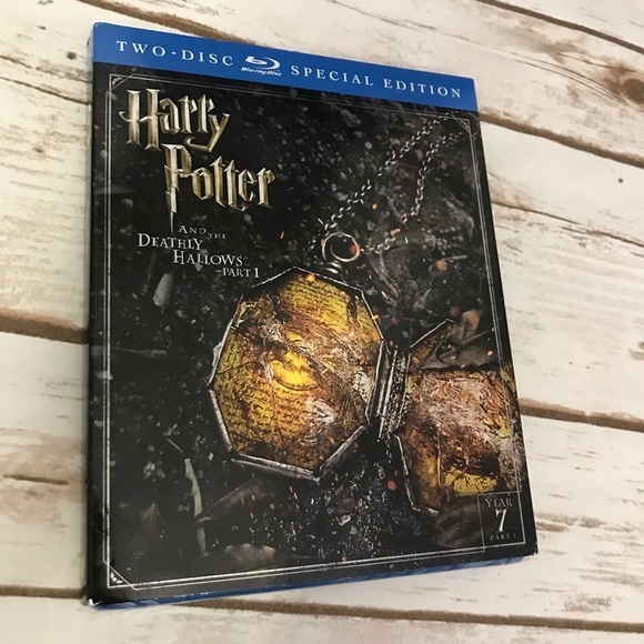 Harry Potter Blu Ray Disc Movies Deathly Hallows Part 1 & 2 Year 7 new - Picture 3 of 13